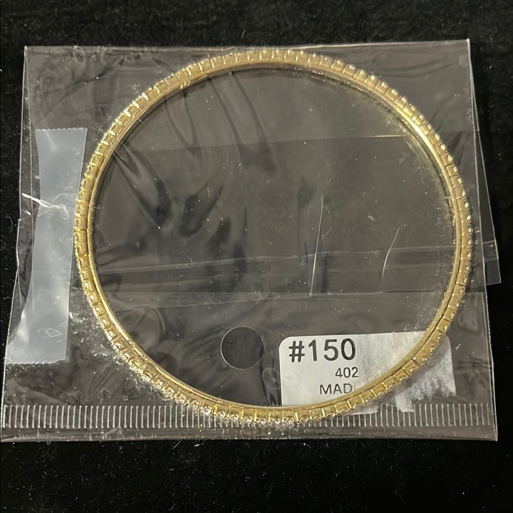 Elegant Gold Bracelet